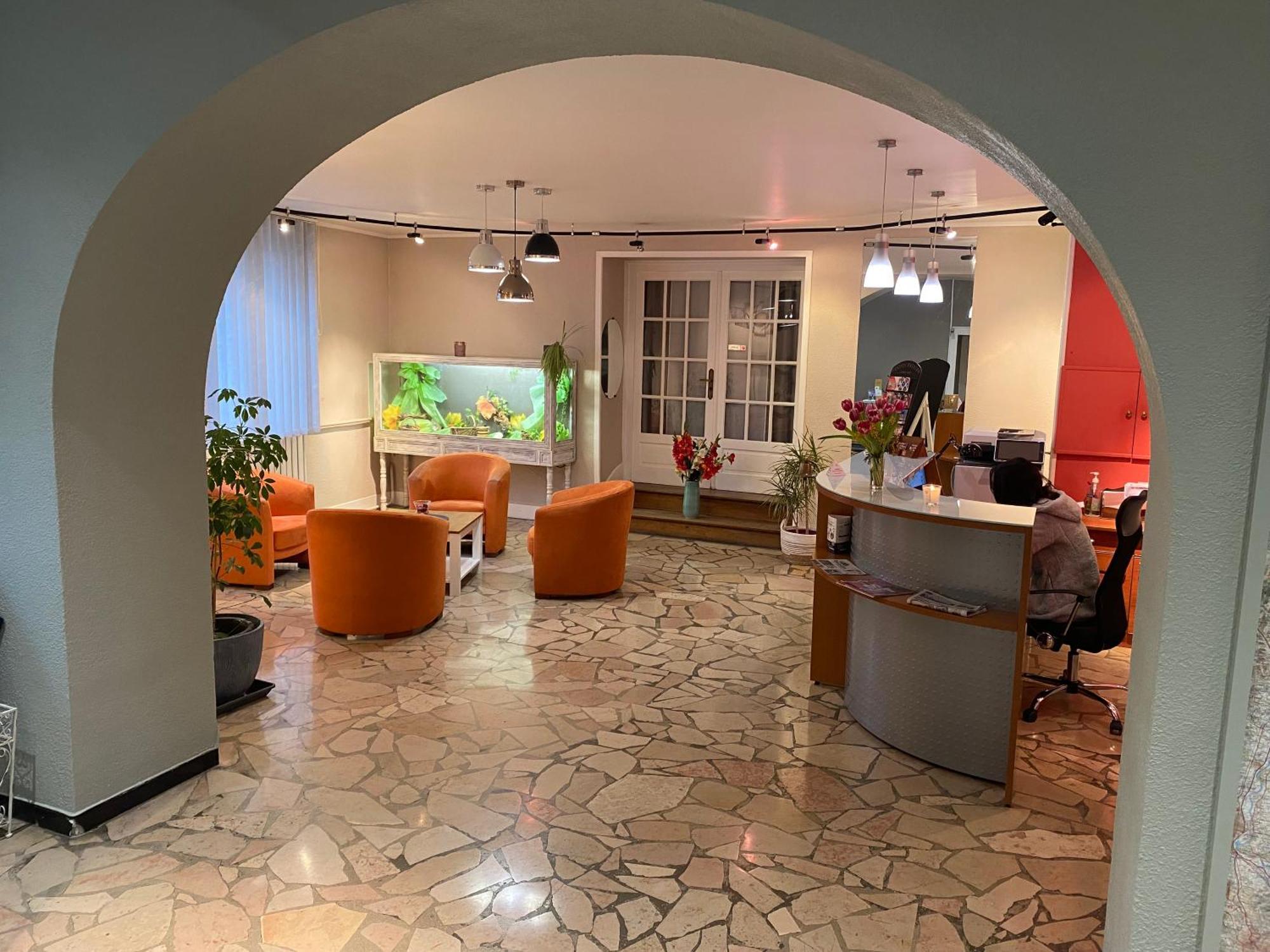Nouvel Hotel Lons-le-Saunier Luaran gambar