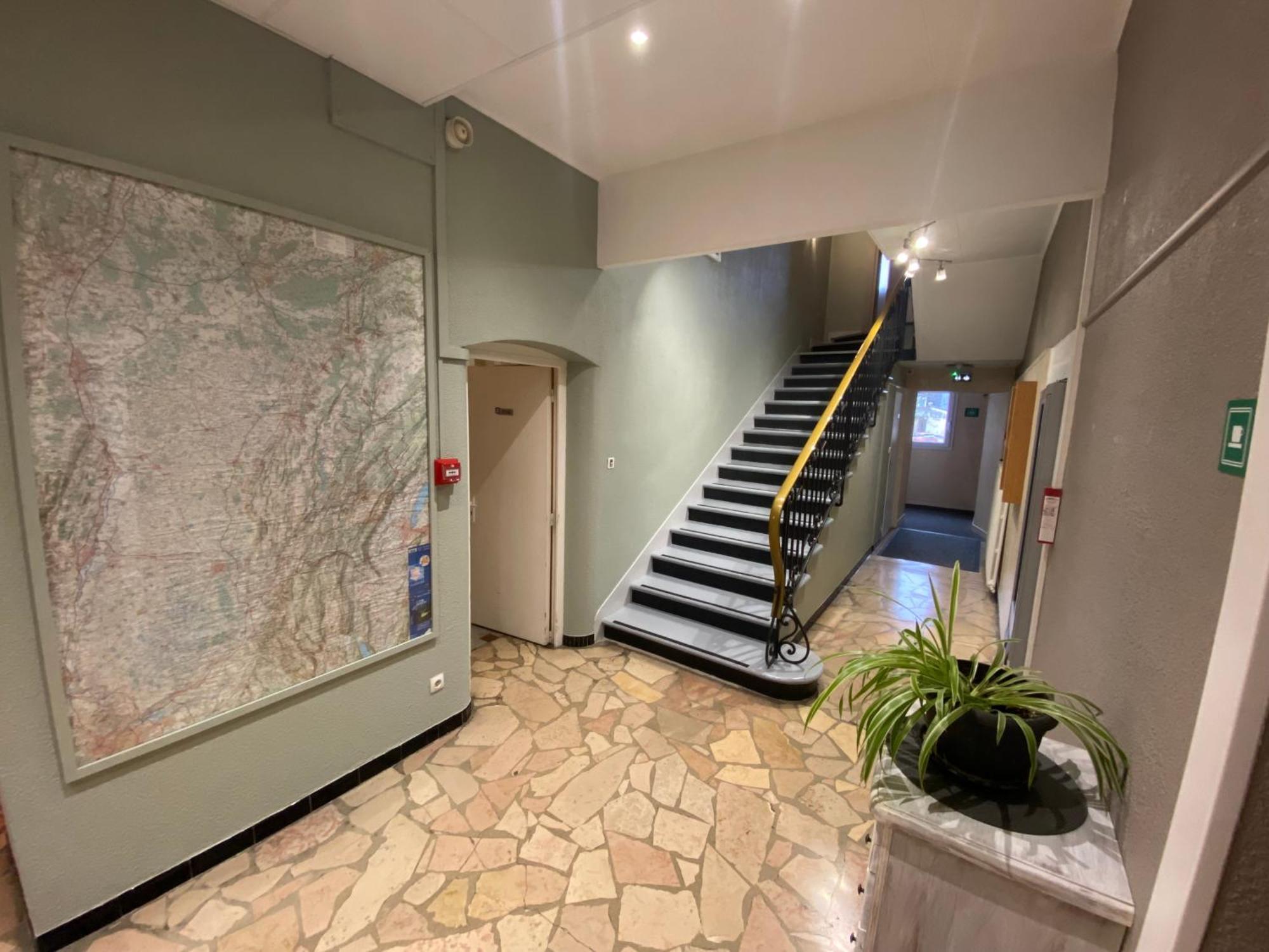Nouvel Hotel Lons-le-Saunier Luaran gambar