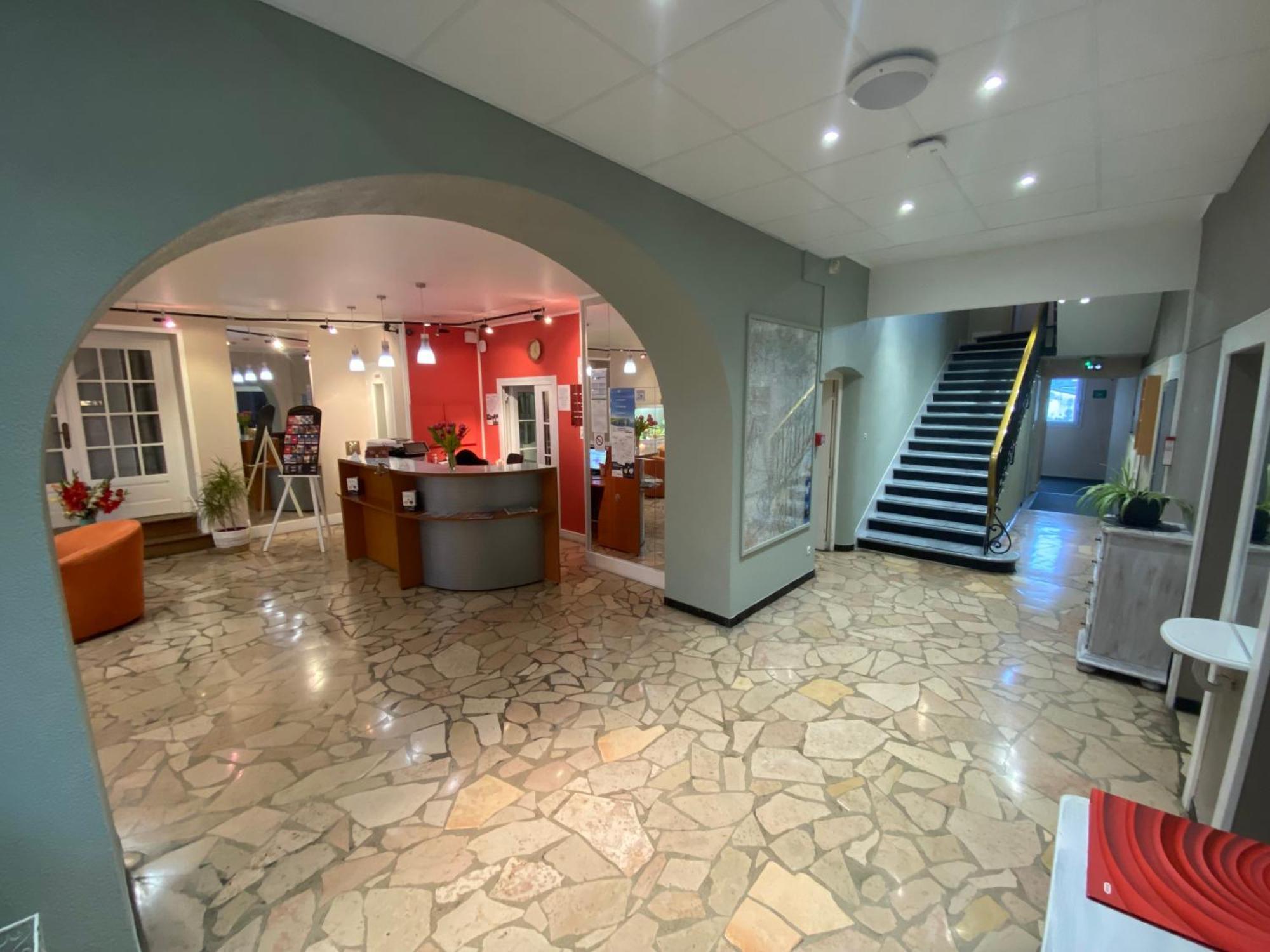 Nouvel Hotel Lons-le-Saunier Luaran gambar