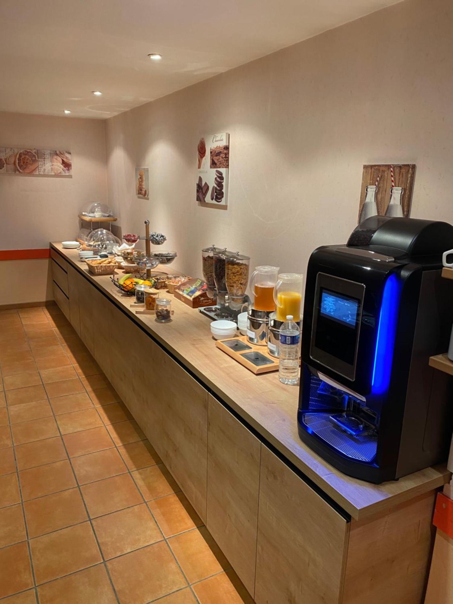 Nouvel Hotel Lons-le-Saunier Luaran gambar