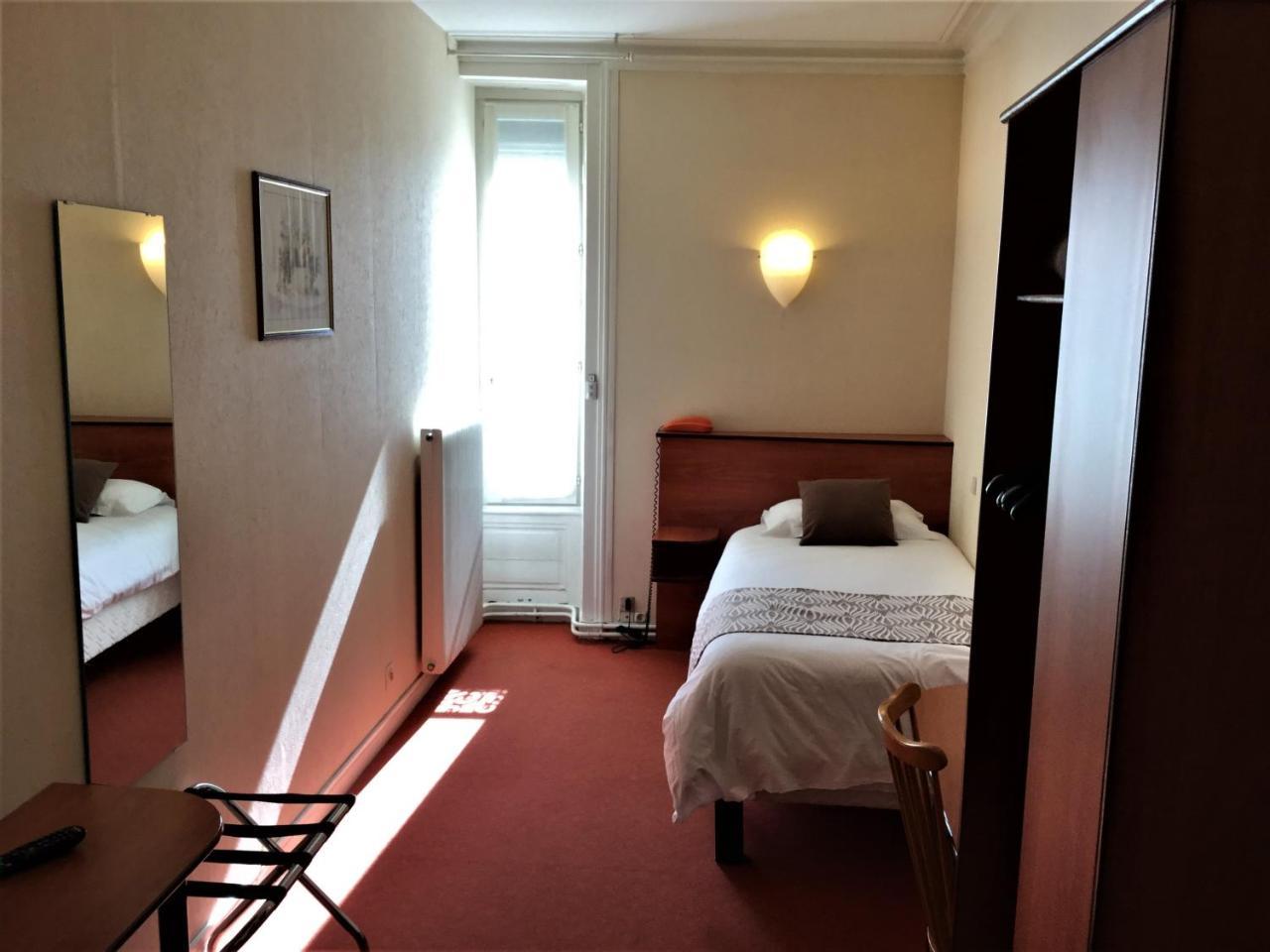 Nouvel Hotel Lons-le-Saunier Luaran gambar